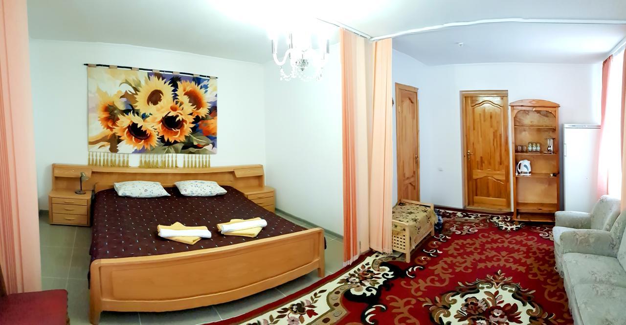 Perlyna Podillyа Satanov Exterior foto